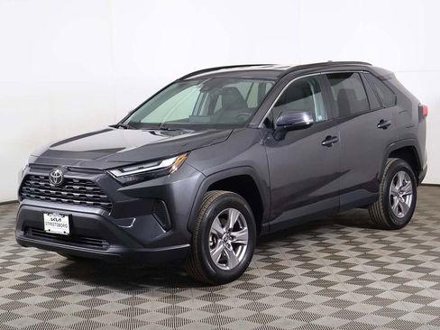 Used 2025 Toyota RAV4 XLE image 6