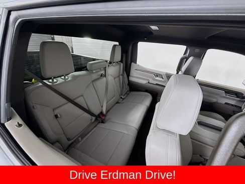 Used 2026 GMC Sierra 1500 SLT AWD/4WD image 26