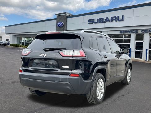 Used 2020 Jeep Cherokee Latitude w/ Cold Weather Group image 7