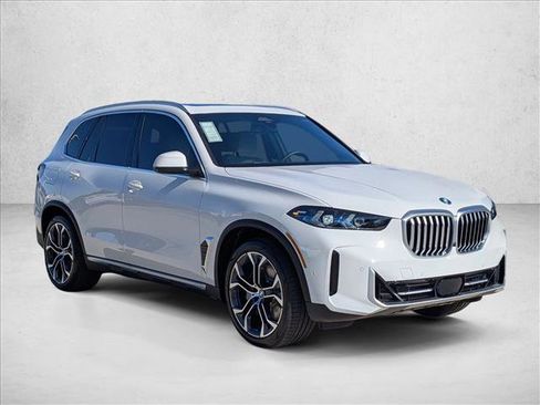 Certified 2026 BMW X5 xDrive50e w/ Executive Package AWD/4WD image 6