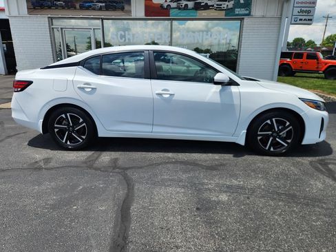 Used 2024 Nissan Sentra SV w/ All-Weather Package FWD image 2