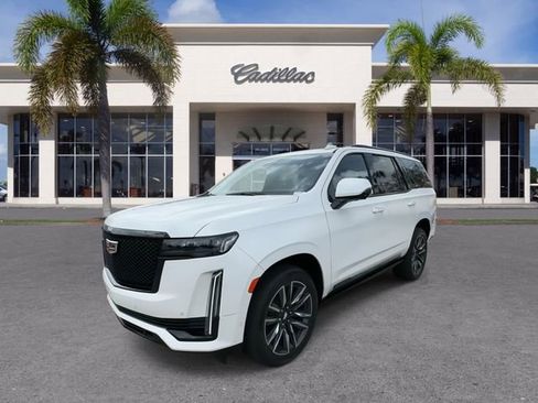 Certified 2024 Cadillac Escalade Sport Platinum w/ LPO, Floor Liner Package image 6