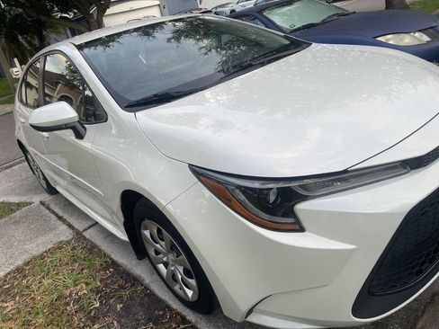 Used 2021 Toyota Corolla LE w/ Carpet Mat Package (TMS) FWD image 26