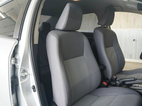 Used 2015 Toyota Corolla L FWD image 28