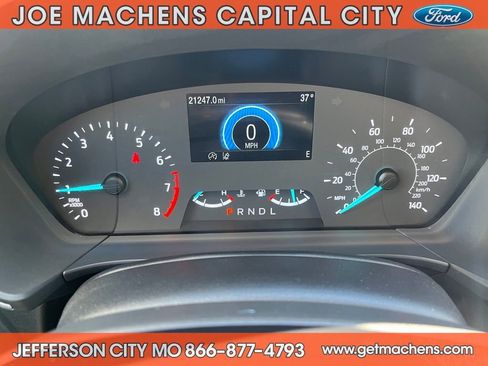 Certified 2022 Ford Escape SE w/ Cold Weather Package image 17