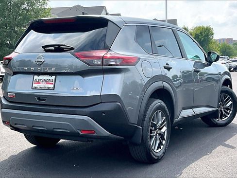 Used 2023 Nissan Rogue S AWD/4WD image 11