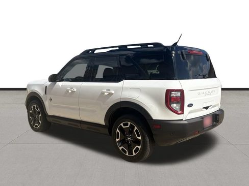 Used 2024 Ford Bronco Sport Outer Banks w/ Tech Package AWD/4WD image 7