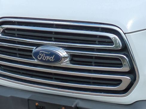 Used 2018 Ford Transit 150 130 Low Roof w/ Exterior Upgrade Package image 12