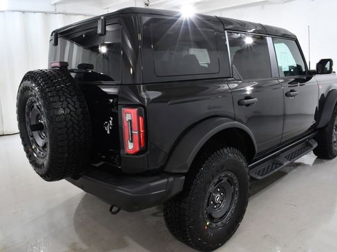 New 2025 Ford Bronco Badlands image 11