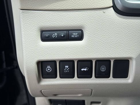 Used 2023 Nissan Murano SL FWD image 33