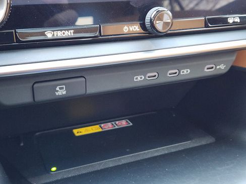 Used 2024 Lexus RZ 300e Premium w/ Accessory Package (Z1) image 12