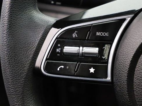 Used 2023 Kia Forte LXS image 20