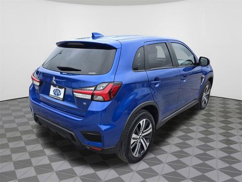 Used 2025 Mitsubishi Outlander Sport SE image 8