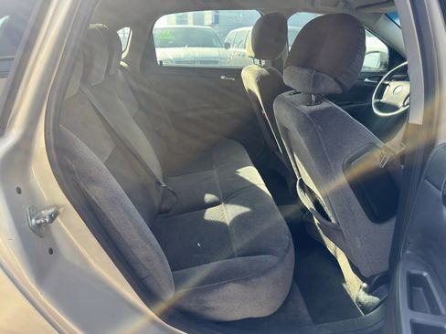 Used 2011 Chevrolet Impala LT image 7