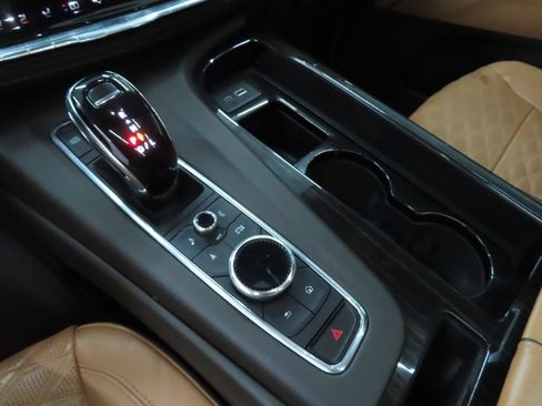 Used 2023 Cadillac Escalade Sport AWD/4WD image 14