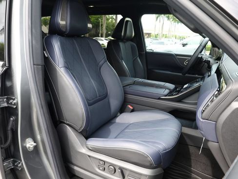 Certified 2026 INFINITI QX80 4WD w/ Sport Exterior Package image 27