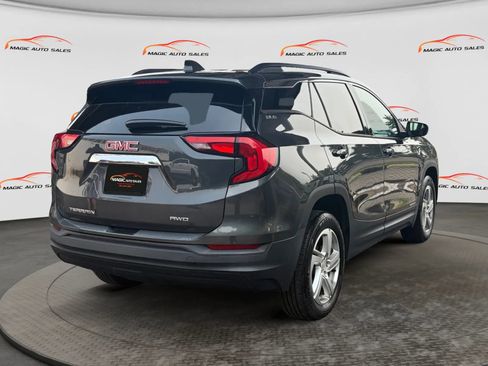 Used 2018 GMC Terrain SLE w/ Driver Convenience Package AWD/4WD image 10