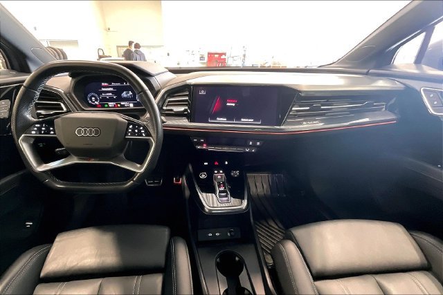 Used 2024 Audi Q4 e-tron Premium Plus AWD/4WD image 15