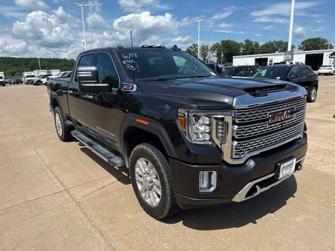 Used 2020 GMC Sierra 2500 Denali w/ Denali Ultimate Package AWD/4WD image 1