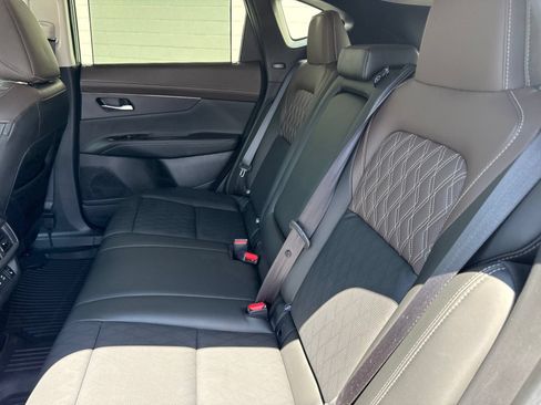 Used 2025 Nissan Murano Platinum w/ Cargo Package AWD/4WD image 14