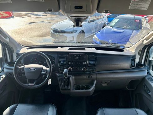 Used 2023 Ford Transit 250 Medium Roof image 13