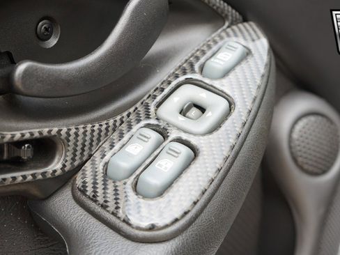 Used 2000 Pontiac Firebird Formula w/ Security Pkg image 10