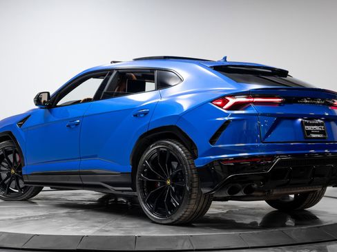 Used 2019 Lamborghini Urus image 55