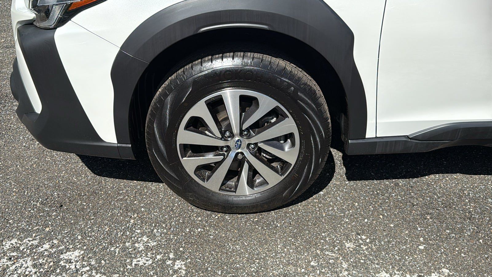 Used 2025 Subaru Outback Premium AWD/4WD image 10
