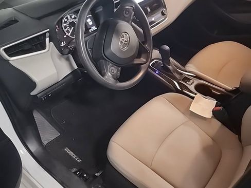 Used 2022 Toyota Corolla LE w/ Carpet Mat Package (TMS) image 6