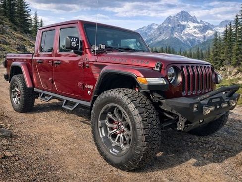 Used 2021 Jeep Gladiator Rubicon image 1