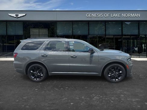 Used 2023 Dodge Durango R/T AWD/4WD image 4