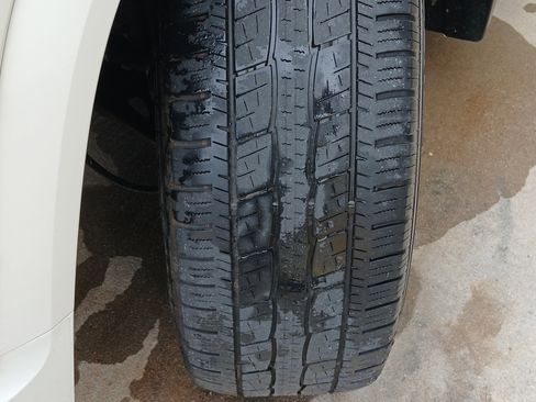 Used 2017 GMC Acadia Denali w/ Technology Package image 17