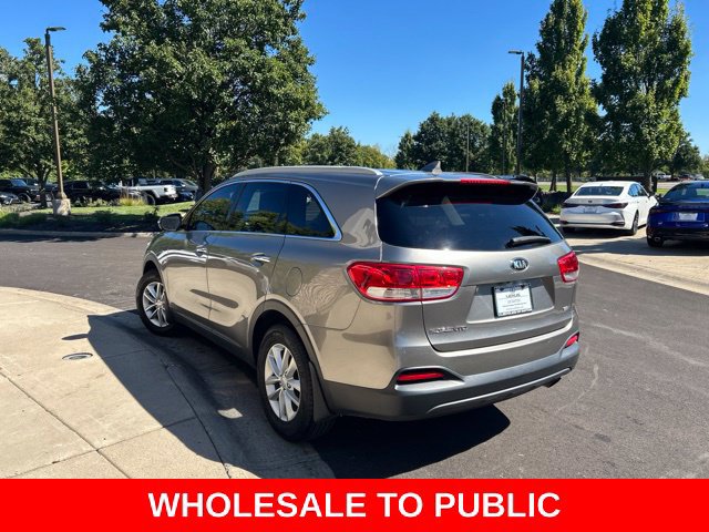Used 2016 Kia Sorento FWD image 6