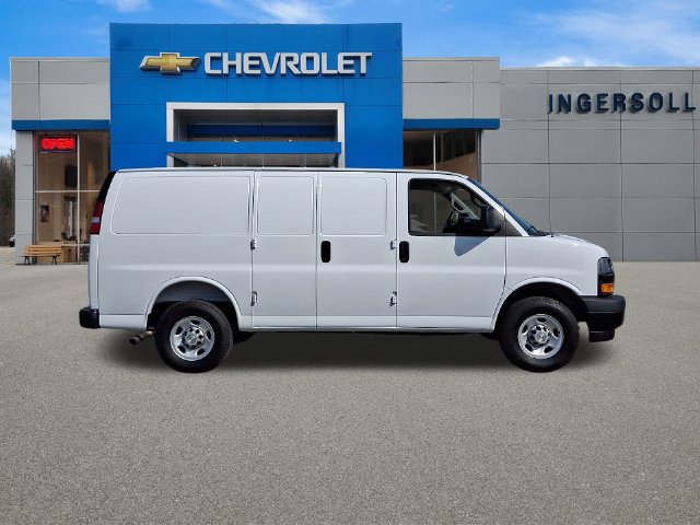 Used 2026 Chevrolet Express 2500 RWD image 27