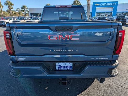 New 2026 GMC Sierra 2500 Denali w/ Technology Package AWD/4WD image 5