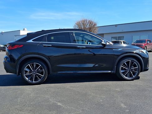 Used 2022 INFINITI QX55 Luxe w/ Cargo Package AWD/4WD image 7