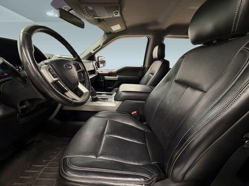 Used 2018 Ford F150 Lariat image 4