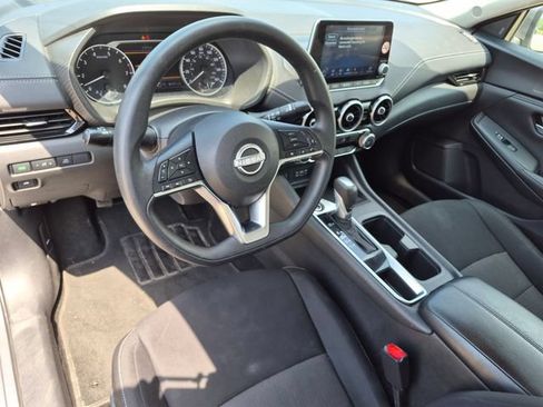 Used 2024 Nissan Sentra SV FWD image 12