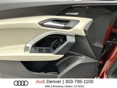 Used 2025 Audi Q5 Prestige AWD/4WD image 13