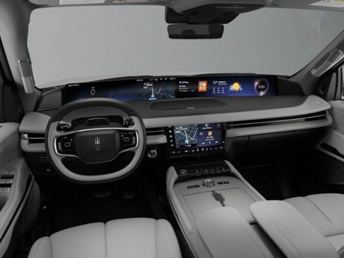 New 2026 Lincoln Navigator Reserve image 7
