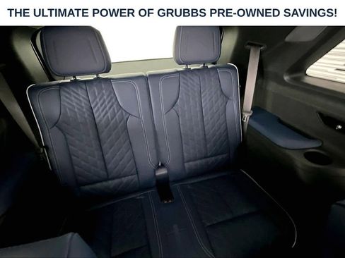 Used 2026 Cadillac Vistiq Premium Luxury w/ LPO, Floor Liner Package AWD/4WD image 38