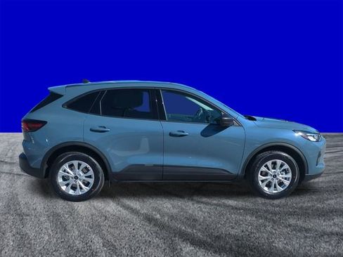 New 2026 Ford Escape Active w/ Tech Pack #1 FWD image 3