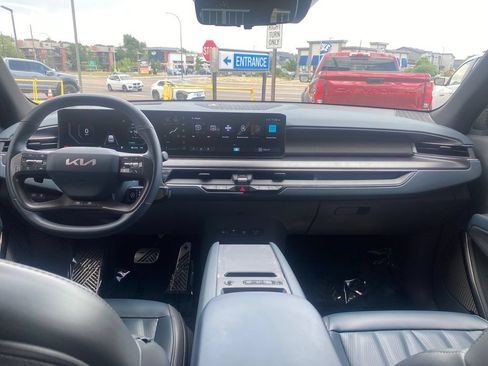 Used 2024 Kia EV9 GT-Line AWD/4WD image 12