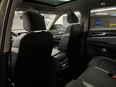 New 2026 Volkswagen Atlas Peak Edition AWD/4WD image 23