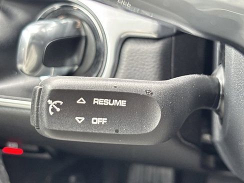 Used 2024 Porsche 718 Cayman RWD image 26