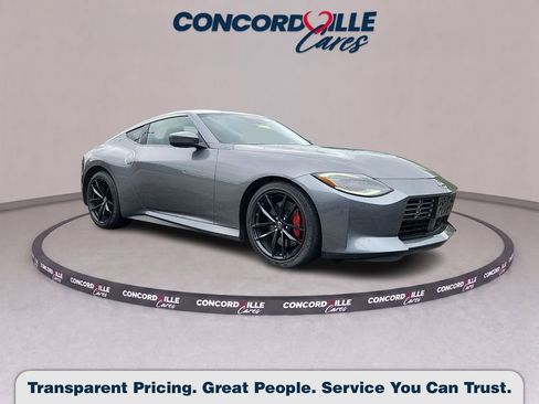 Used 2024 Nissan Z Performance w/ Floor Mat Package RWD image 1