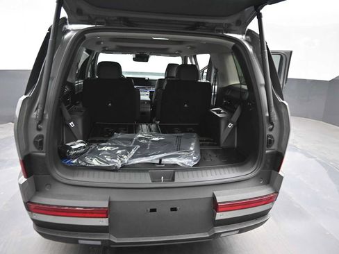 New 2026 Hyundai Santa Fe Limited AWD/4WD image 13