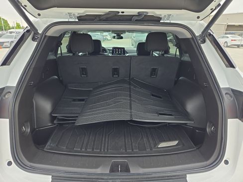 Used 2023 Chevrolet Blazer LT w/ Convenience Package FWD image 29