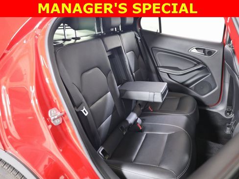 Used 2019 Mercedes-Benz GLA 250 4MATIC image 42