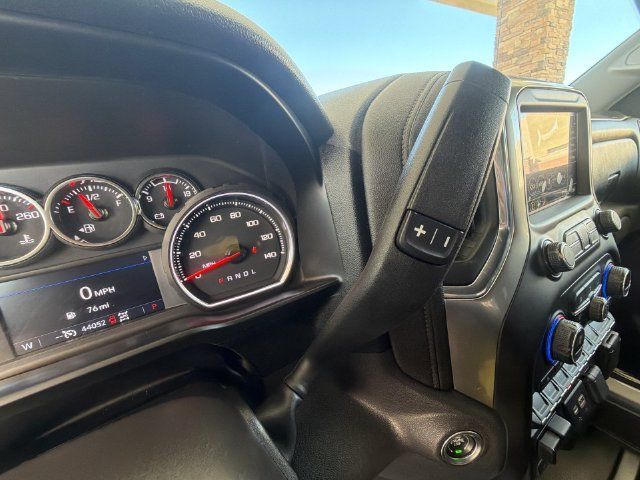 Used 2020 Chevrolet Silverado 1500 RST AWD/4WD image 15